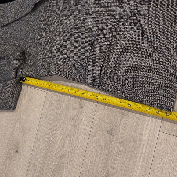 Burberry Wool Blend Jacket - Picture 4 of 9